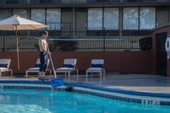 Jason Bateman in DTF St. Louis 1x04