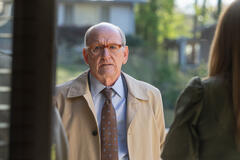 Richard Jenkins in DTF St. Louis 1x05