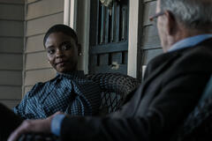 Joy Sunday in DTF St. Louis 1x07