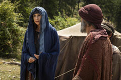 Minnie Driver (Sarah) in Le Donne della Bibbia