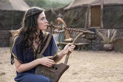 Millie Brady (Leah) in Le Donne della Bibbia