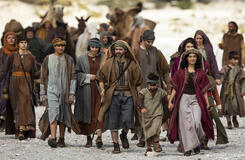 Tom Payne (Jacob) in Le Donne della Bibbia