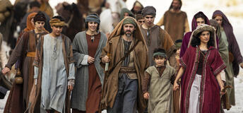 Tom Payne (Jacob) in Le Donne della Bibbia