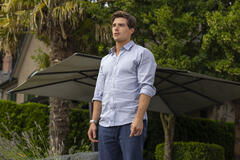 Michael Bradway come Charlie Florek in Every Year After - First Look