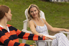 Sadie Soverall come Percy Fraser, Elisha Cuthbert come Sue Florek in Every Year After - First Look