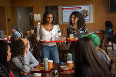 (S-D) Bella Murphy come Amber, Jaya Harper come Olivia, Zahra Savannah Rock come Lola e Kyra Tantao come Kylie in Roommates