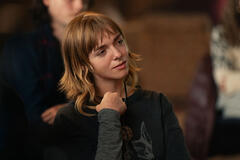 Elsie Fisher come Mara in Roommates