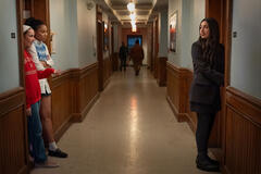 (S-D) Jaya Harper come Olivia, Bella Murphy come Amber e Sadie Sandler come Devon in Roommates