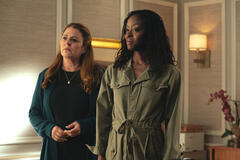 Annie Mumolo, Danielle Deadwyler in Rooster 1x03