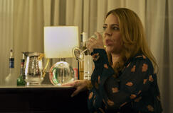 Annie Mumolo in Rooster 1x04