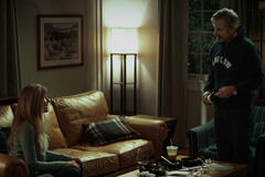 Connie Britton, Steve Carell in Rooster 1x05