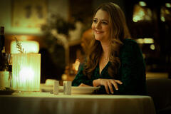 Annie Mumolo in Rooster 1x06