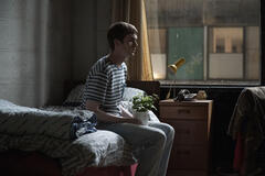 Mitchell Robertson in Half Man 1x02