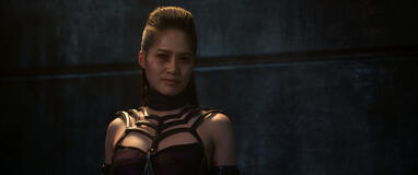 Ana Thu Nguyen come Queen Sindel in Mortal Kombat II