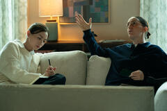 Lauren Tsai, Robby Hoffman in Rooster 1x10