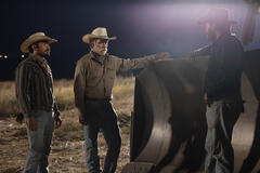 (S-D) J.R. Villarreal come Azul, Marc Menchaca come Zachariah, e Cole Hauser come Rip Wheeler in Dutton Ranch 1x04