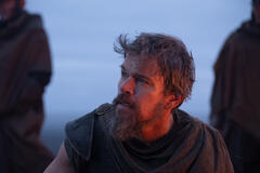Matt Damon come Odisseo in The Odissey - Immagine dal set