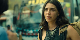 Talia Lynne Ronn in Unconditional 1x01