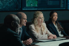 (S-D) Morgan Freeman come Edwin Mullins, Michael Kelly come Byron Westfield, Nicole Kidman come Kaitlyn, Zoe Saldaña come Joe in Lioness 3x05
