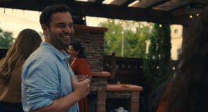 Jake Johnson in Maximum Pleasure Guaranteed 1x04