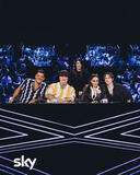 Irama, Paola Iezzi, Jake La Furia, Francesco Gabbani, Giorgia al tavolo dei giudici di X Factor 2026