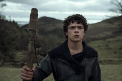 Noah Jupe in Robin Hood - Il prezzo del sangue - Immagine dal set