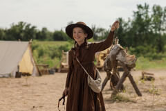 Alice Halsey come Laura Ingalls in La casa nella prateria 1x02