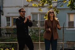 Jake Johnson e Jessy Hodges in Maximum Pleasure Guaranteed 1x07