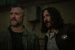 Shane McRae e Billy Postlethwaite in Silo 3x01