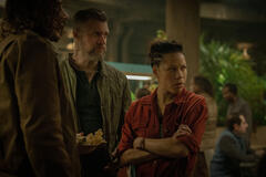 Shane McRae e Remmie Milner in Silo 3x01