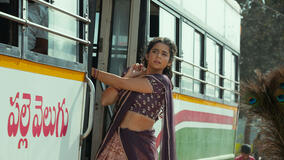 Mithila Palkar come Swathi in Super Subbu