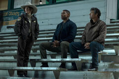 Kelly Macdonald, Aaron Pierre, Kyle Chandler in Lanterns - Stagione 1