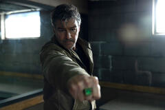 Kyle Chandler in Lanterns - Stagione 1