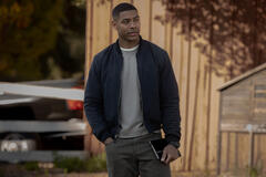 Aaron Pierre in Lanterns 1x01