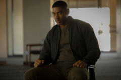 Aaron Pierre in Lanterns 1x02