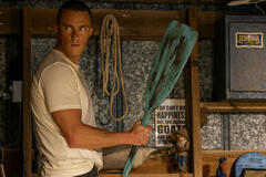 Drew Starkey come Rafe in Outer Banks 5x08