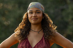 Madison Bailey come Kiara in Outer Banks 5x10