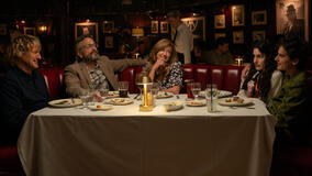 Owen Wilson, Marc Maron, Mariana Treviño, Lilli Kay e Peter Dager in Stick 2x02