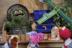 (S-D) Oscar, Tango, Abby Cadabby e Elmo in Temporale a Sesame Street