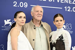 Rooney Mara, Werner Herzog, Kate Mara al photocall del film Bucking Fastard al Festival del Cinema di Venezia 83, giovedì 3 settembre 2026