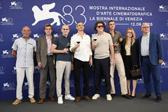 Delegazione del film Everest: The Other Side (tra cui Gregory Kershaw, Michael Dweck, Céleste Kalis ed Enzo Ferraroli) al Festival del Cinema di Venezia 83, giovedì 3 settembre 2026