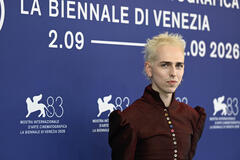 Theo Rollason al photocall del film Queer Edward II al Festival del Cinema di Venezia 83, venerdì 4 settembre 2026