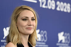 Nicole Hálová al photocall del film Queer Edward II al Festival del Cinema di Venezia 83, venerdì 4 settembre 2026