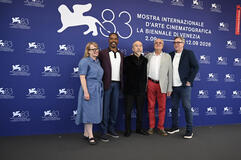 Delegazione del film Mr. Nelson, Did You Kill People? (tra cui Rodney Hicks, Geoffrey Rush, Shinya Tsukamoto) al Festival del Cinema di Venezia 83, venerdì 4 settembre 2026