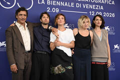 Delegazione del film L'Estranea (The Spiral) (tra cui Jasmine Trinca, Adriano Giannini, Paolo Strippoli) al Festival del Cinema di Venezia 83, domenica 6 settembre 2026