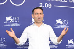 Halkawt Mustafa al photocall del film No paradise if you are killed by a woman al Festival del Cinema di Venezia 83, lunedì 7 settembre 2026
