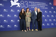 Delegazione del film Un bon petit soldat (tra cui Stéphane Brizé, Alba Rohrwacher) al Festival del Cinema di Venezia 83, mercoledì 9 settembre 2026