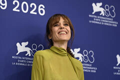 Vanessa Scalera al photocall del film Il fuoco che ti porti dentro al Festival del Cinema di Venezia 83, martedì 8 settembre 2026
