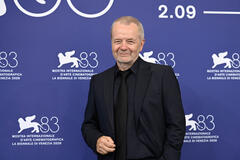 Il produttore Mirosław Dembiński al photocall del film Listy (Letters from the Silenced Country) al Festival del Cinema di Venezia 83, mercoledì 9 settembre 2026