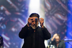 Russell Crowe in What Love Builds